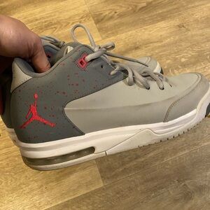 Nike Jordan Flight Origin 3 in the Wolf Grey/Vivid Pink